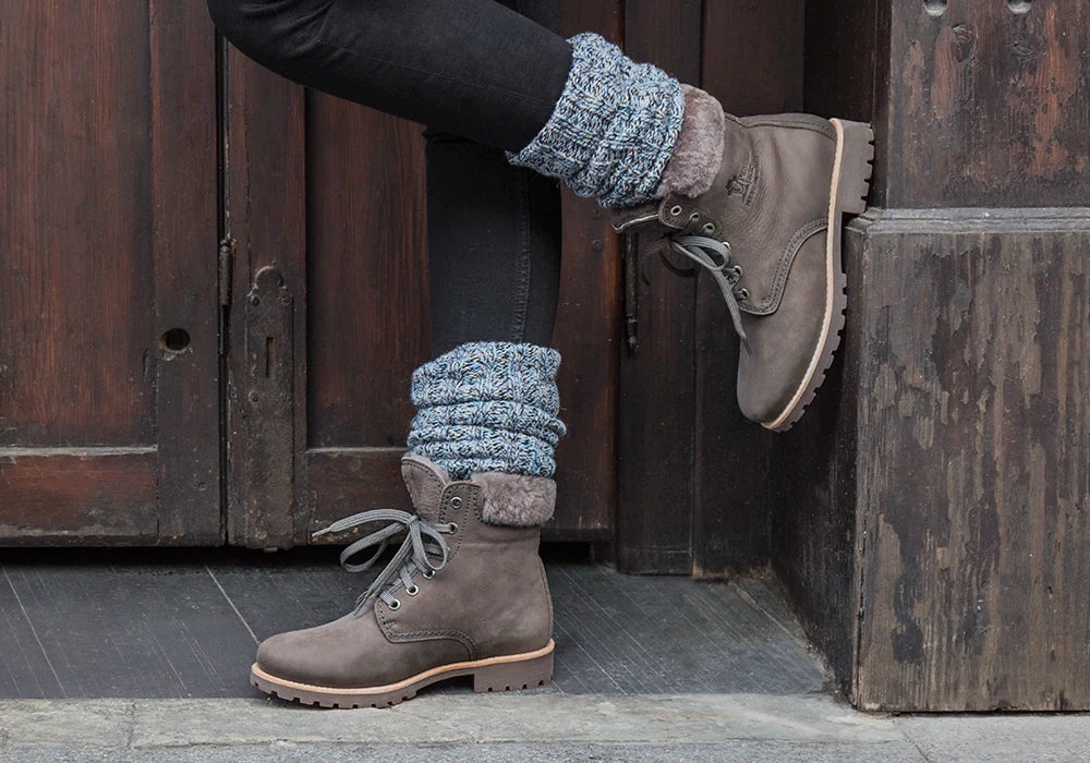 Combinar botas grises mujer: Guía de estilo