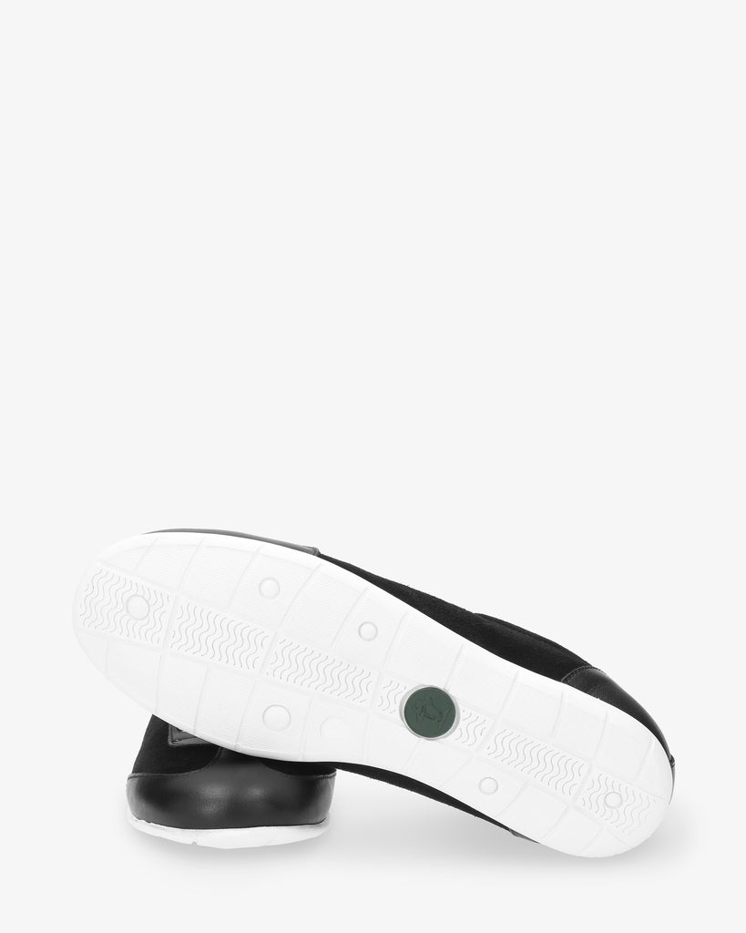 Farum sneakers de piel con forro interior de piel. negro