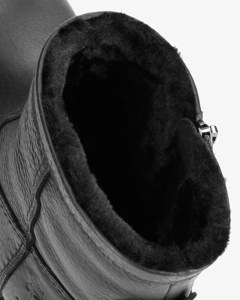 Fedrik botas de piel con forro interior de pelo. negro