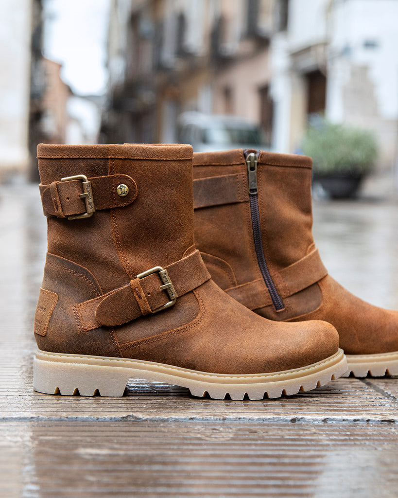 Felina botas de piel con forro interior de piel. cuero