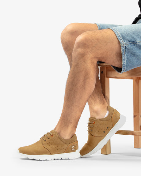 Julius sneakers de piel con forro interior de piel. camel
