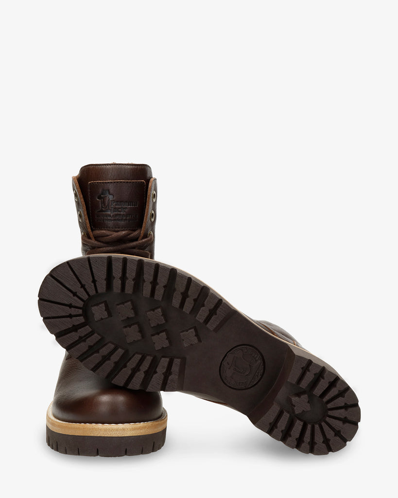 Padma botas de piel con forro interior de pelo. marron