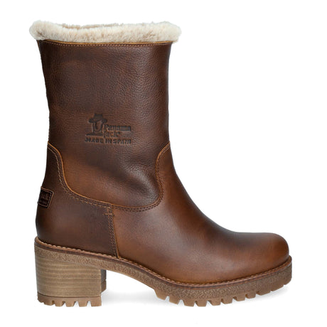 Piola botas de piel con forro interior de pelo. cuero